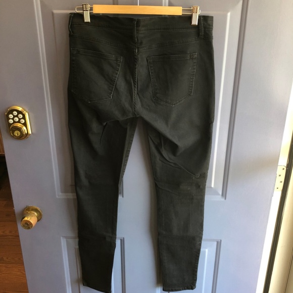 Gap Black Skinny Jeans - Picture 2 of 3